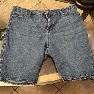 Gloria Vanderbilt Women's Blue Jean Shorts